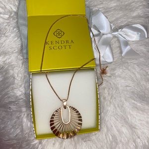 Kendra Scott Gold Starburst Necklace